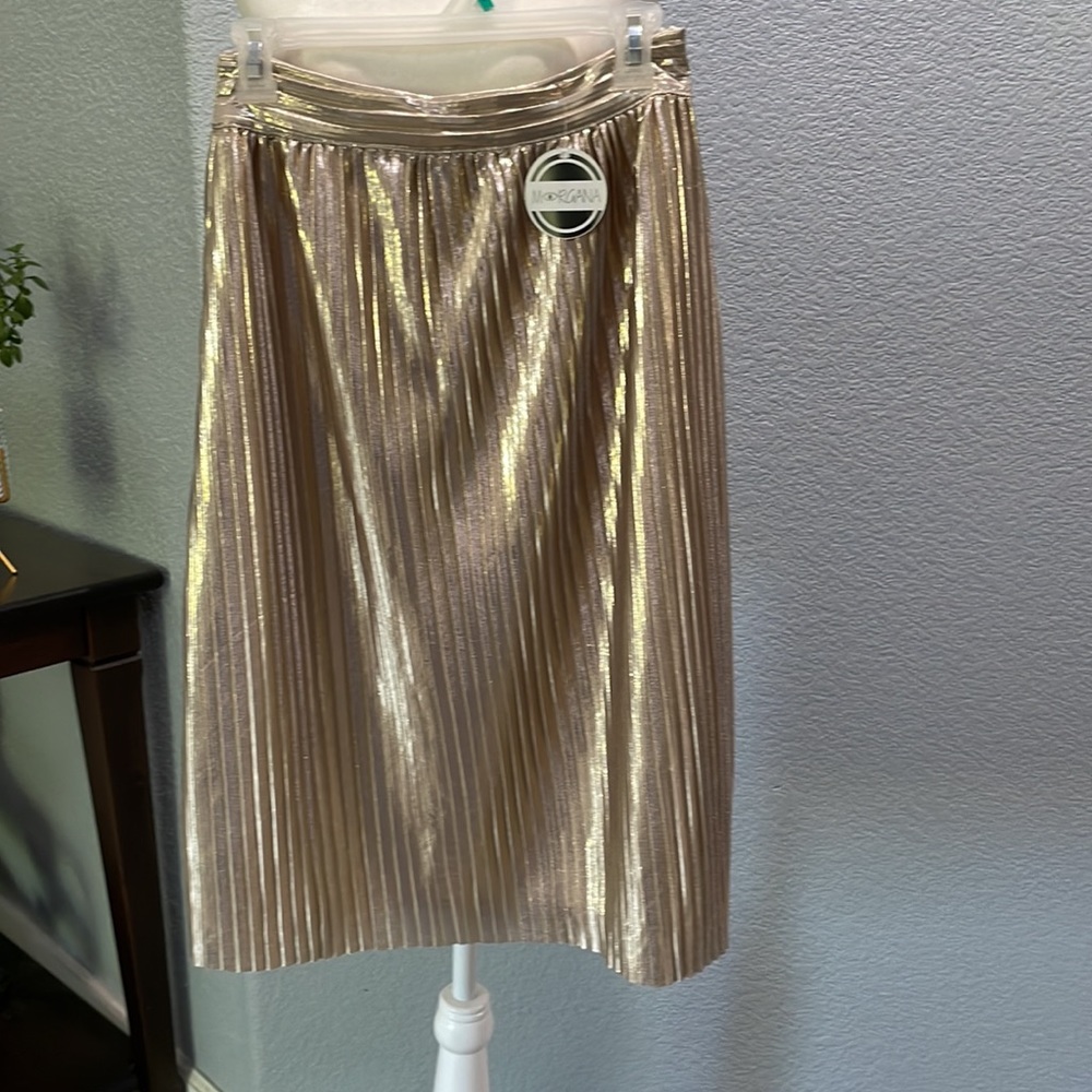 MORGANA GOLD METALLIC PLEATED SKIRT IN RUST
